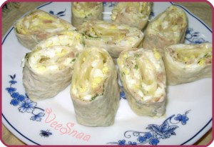 rulet-iz-lavasha-s-tuncom-1