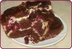shokoladnyj-brauni-s-tvorogom-i-vishnej-1