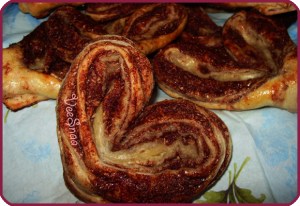 recept-ushek-iz-sloenogo-testa-1