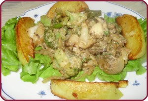 teplyj-salat-s-pechenju-recept-1