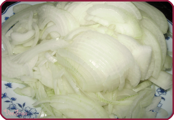 мясо по-французски, лук, лимон, сок