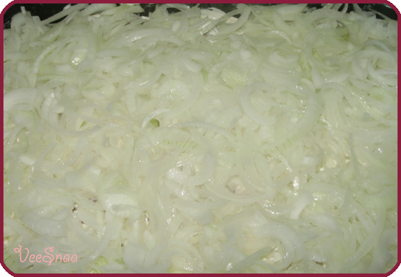 мясо по-французски, форма для запекания, майонез, лук