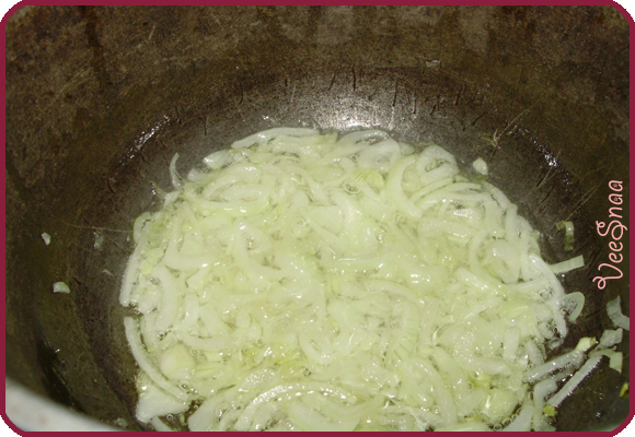 пастери с мясом и грибами, лук2