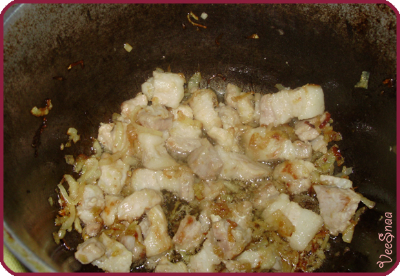 пастери с мясом и грибами, лук, мясо