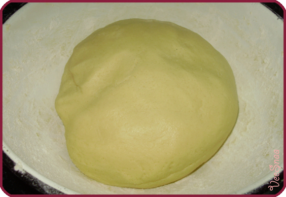 клюквенный торт, желтки, маргарин, сахар, мука, тесто