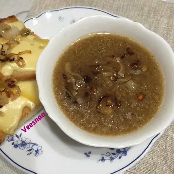 lukovyj-sup-po-francuzski-foto-2