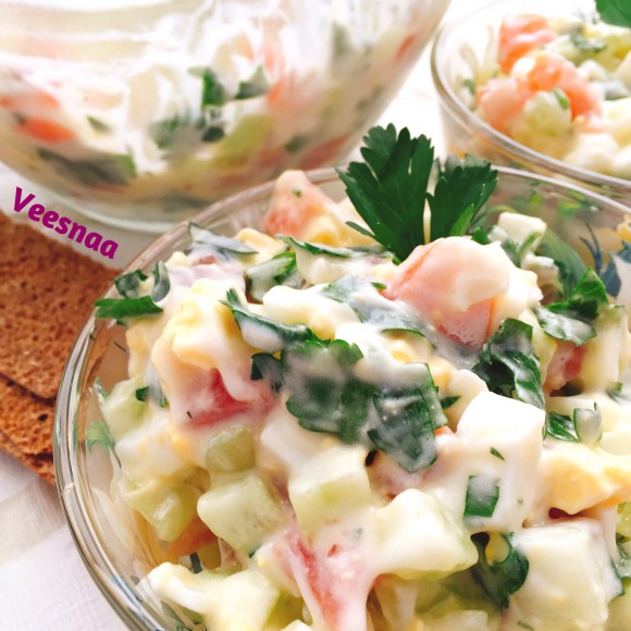 salat-s-semgoj-i-ogurcami-2