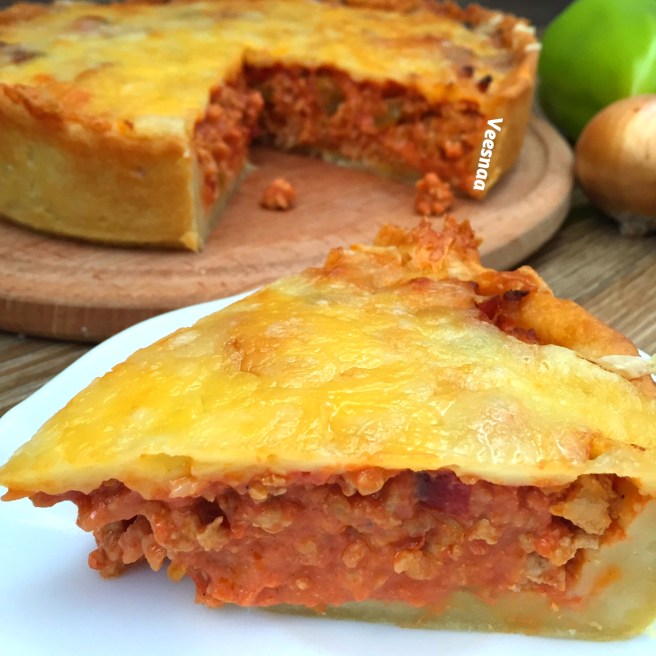 otkrytyj-mjasnoj-pirog-iz-kartofelnogo-testa-3