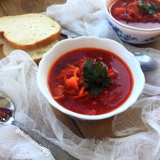 krasnyj-borshh-s-fasolju-recept-2