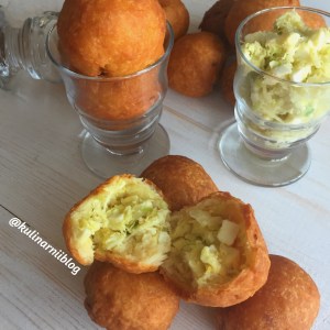 recept-zharenyh-pirozhkov-s-kapustoj-i-jajcom-1