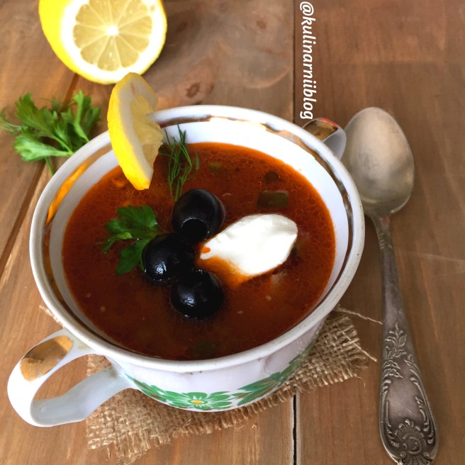 soljanka-sbornaja-mjasnaja-recept-prigotovlenija-klassicheskij-1