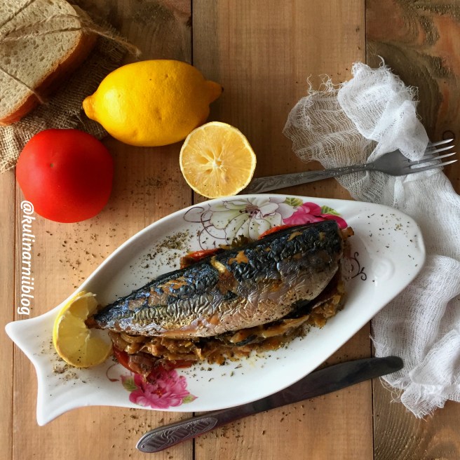 skumbrija-zapechennaja-v-folge-s-ovoshhami-3