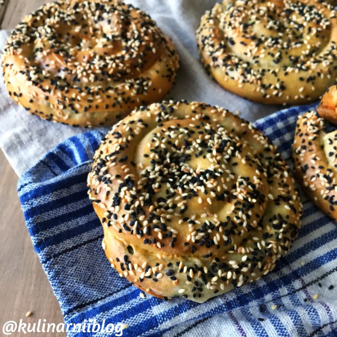 bulochki-so-shpinatom-3