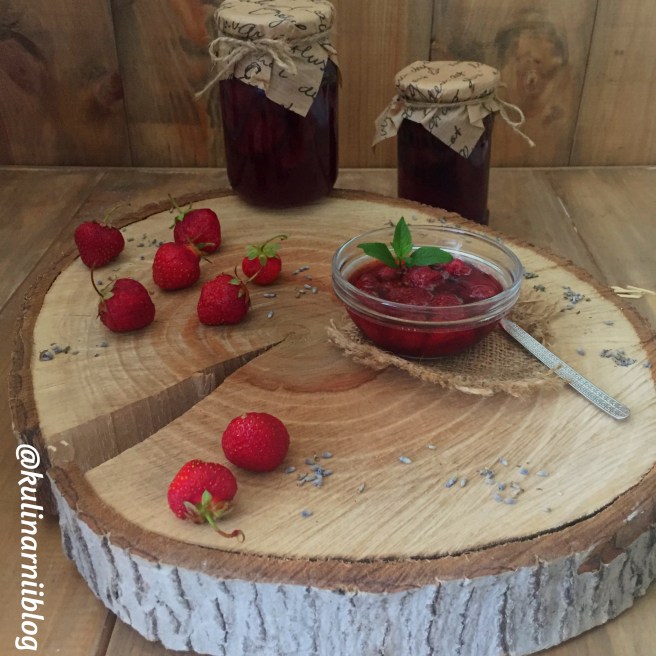 klubnichnoe-varene-recept-na-zimu-3