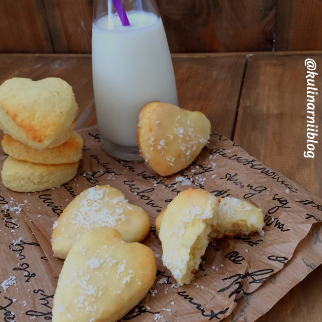 pesochnoe-pechene-s-kokosovoj-struzhkoj-3