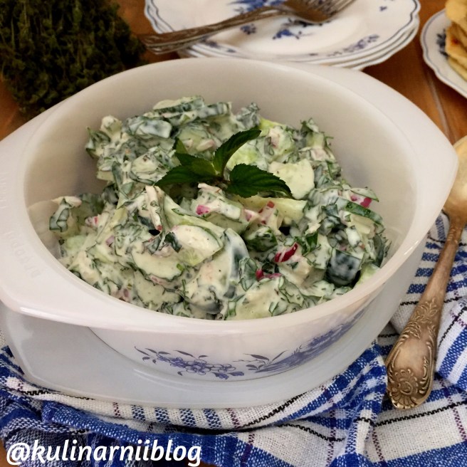 ogurcy-s-mjatoj-salat-3