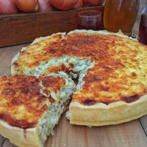 Francuzskij-lukovyj-pirog-2