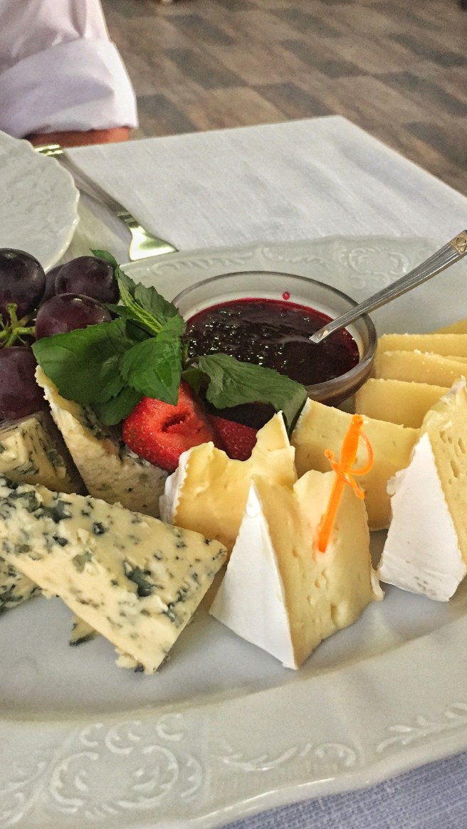 degustacija-syra-i-vina-1