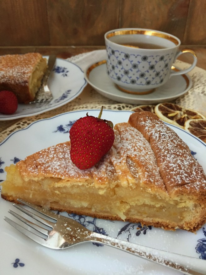 pirog-s-limonnoj-nachinkoj-4