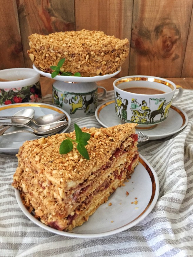 tort-medovik-na-skovorode-7