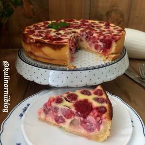 pirog-s-klubnikoj-i-smetanoj-1